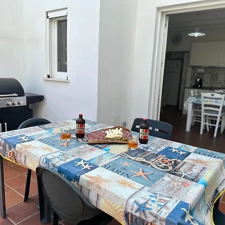 House Apartment *